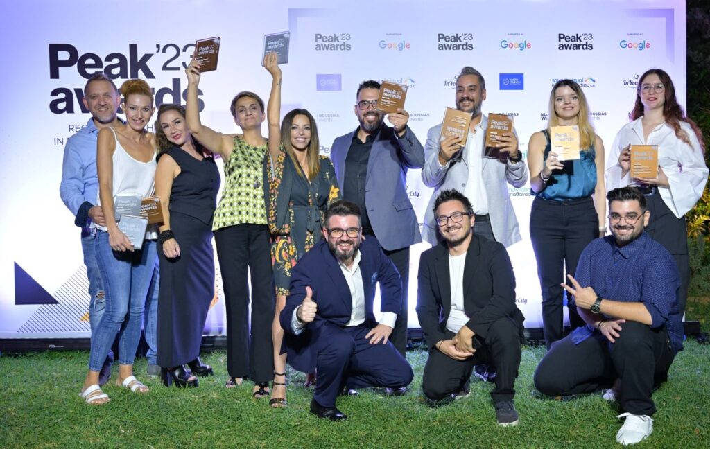 roix digital agency team - awarded at peak awards 2023 supported by google